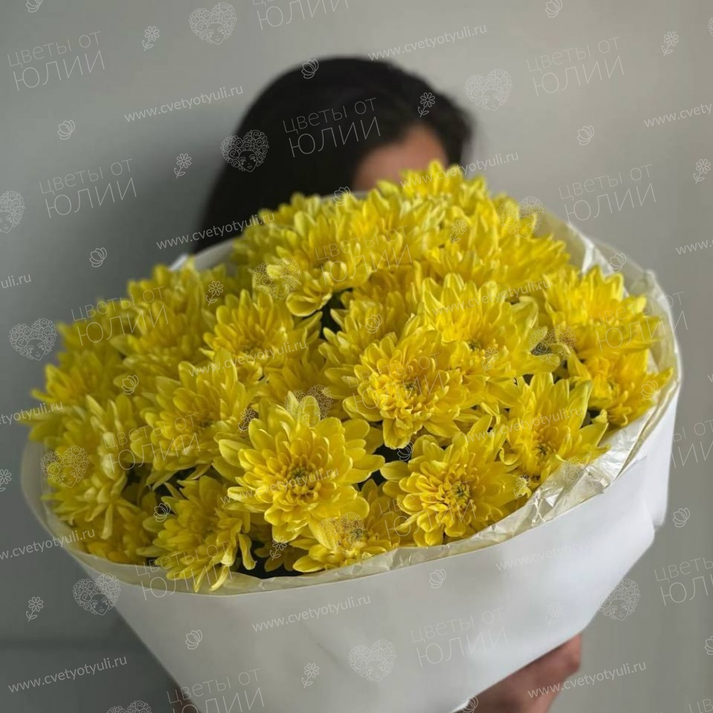 Букет из 9 желтых кустовых хризантем