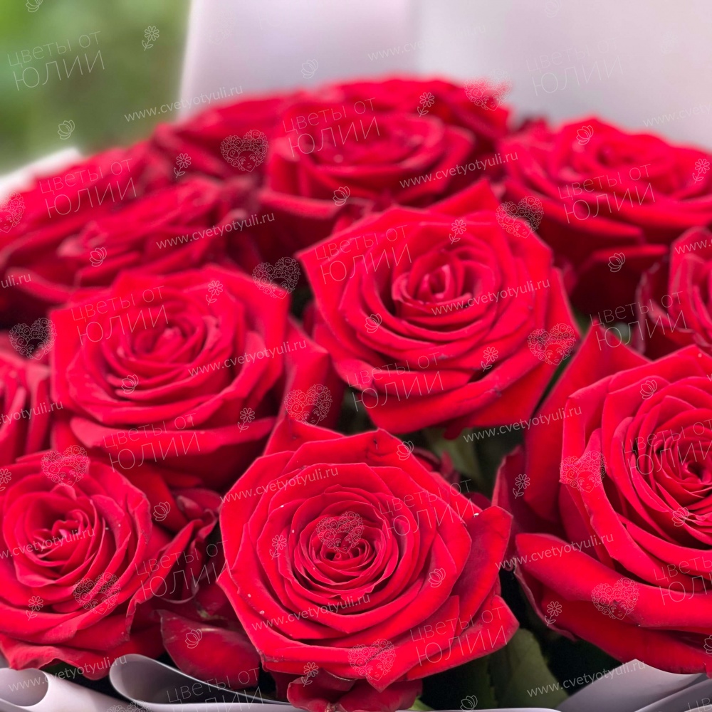 Букет из 15 красных роз 50 см