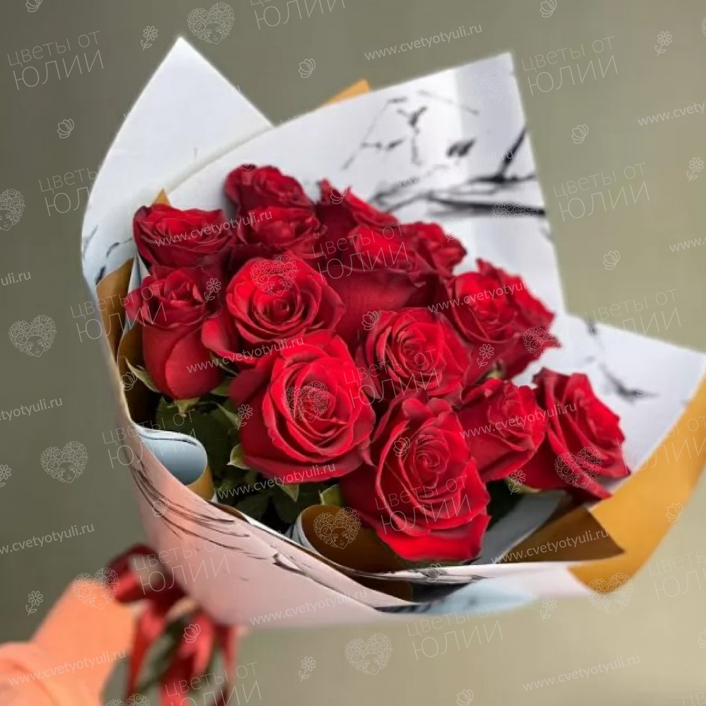 Букет из 15 роз Пламя