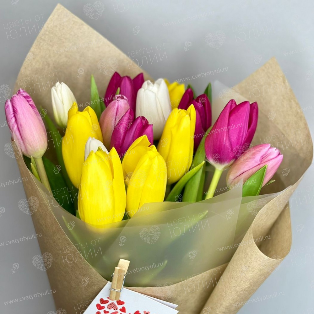 Букет из 15 тюльпанов микс