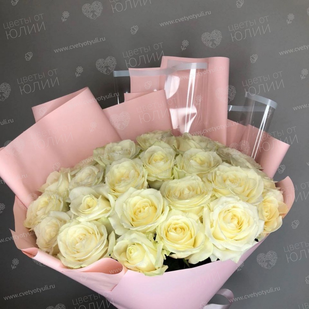 Букет из 25 белых роз