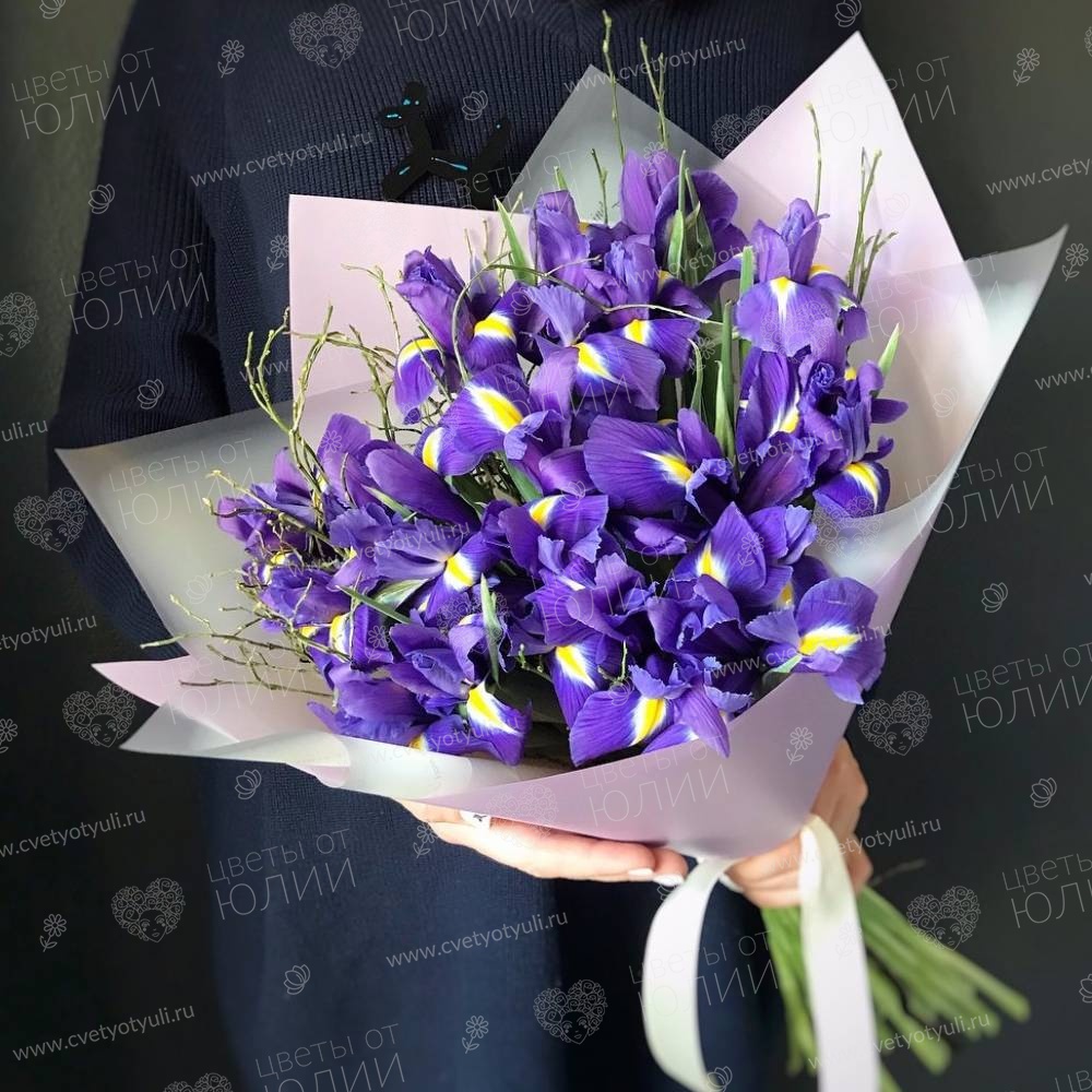 Букет из 25 ирисов