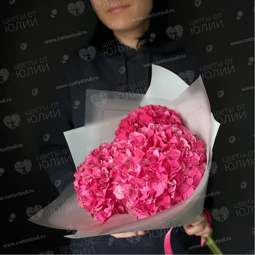 Букет из 3 гортензий Джульетта