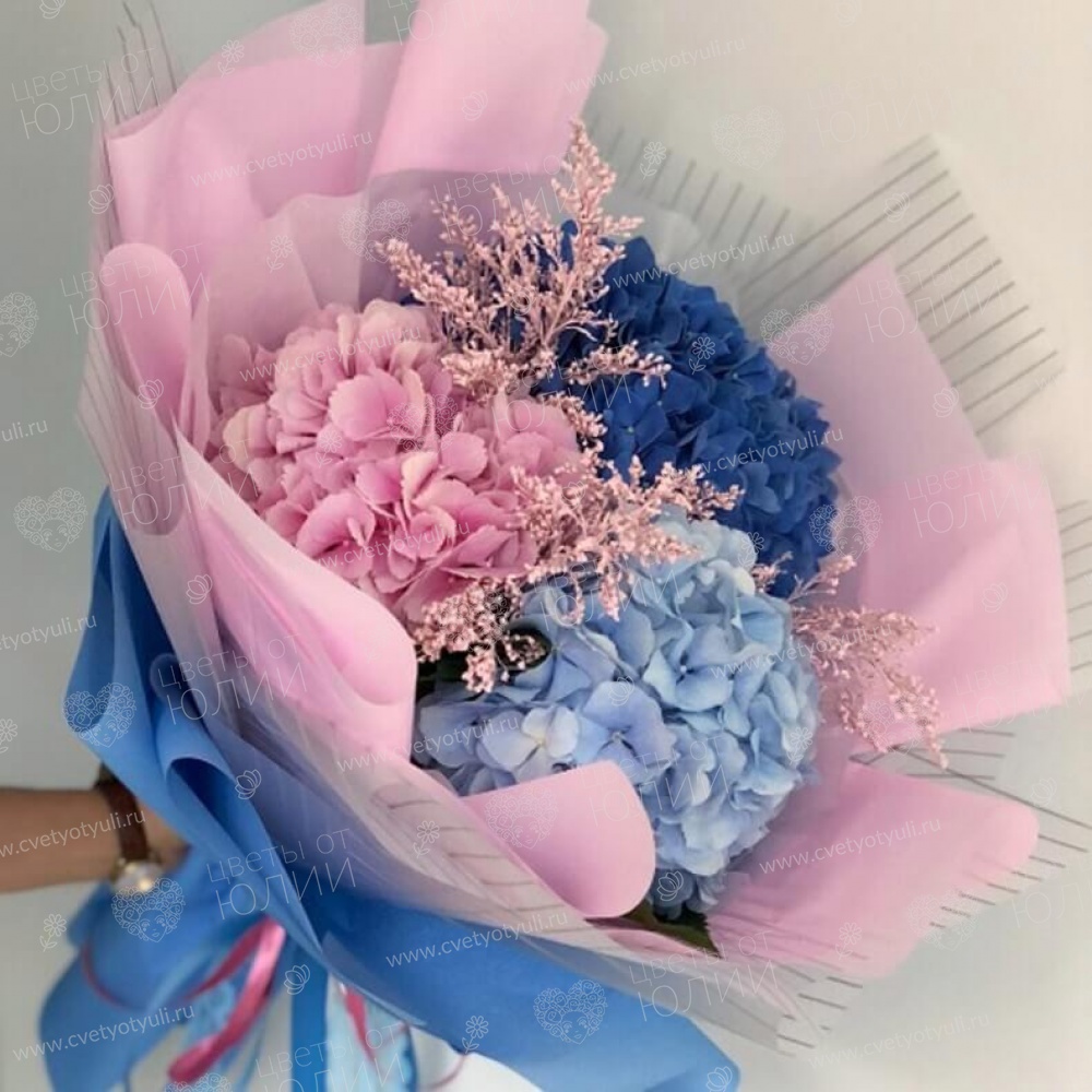 Букет из 3 гортензий микс