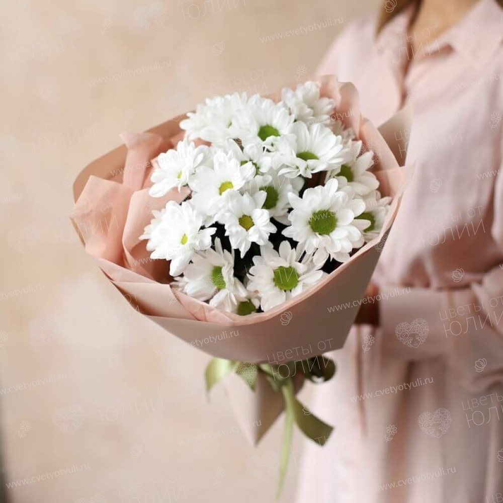 Букет из 3 кустовых хризантем