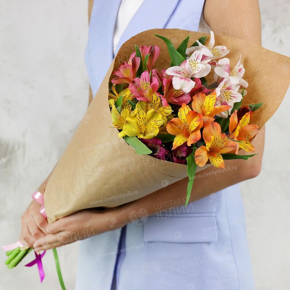 Букет из 5 альстромерий микс
