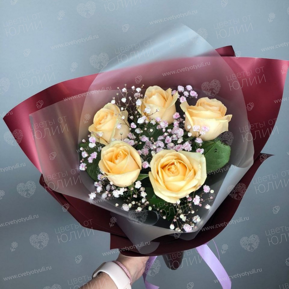 Букет из 5 белых роз Клер