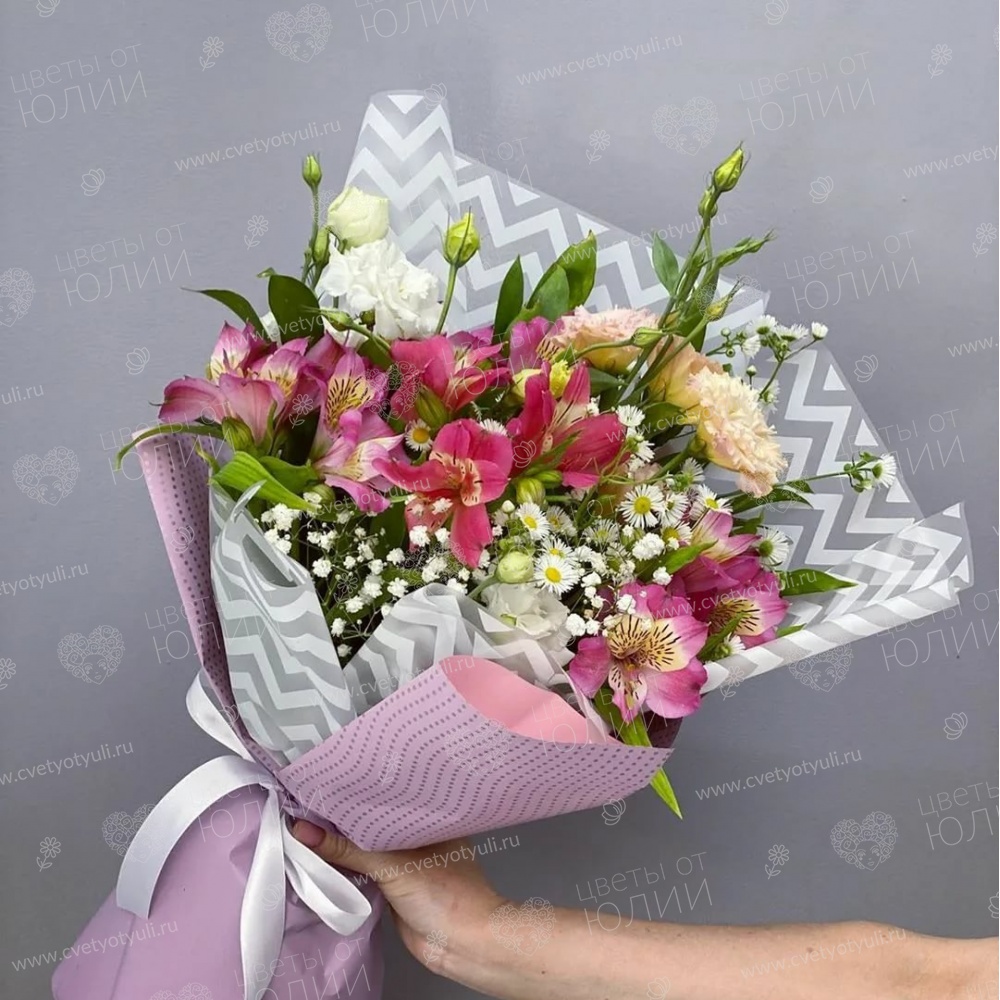 Букет из альстромерий и эустомы Ариэль