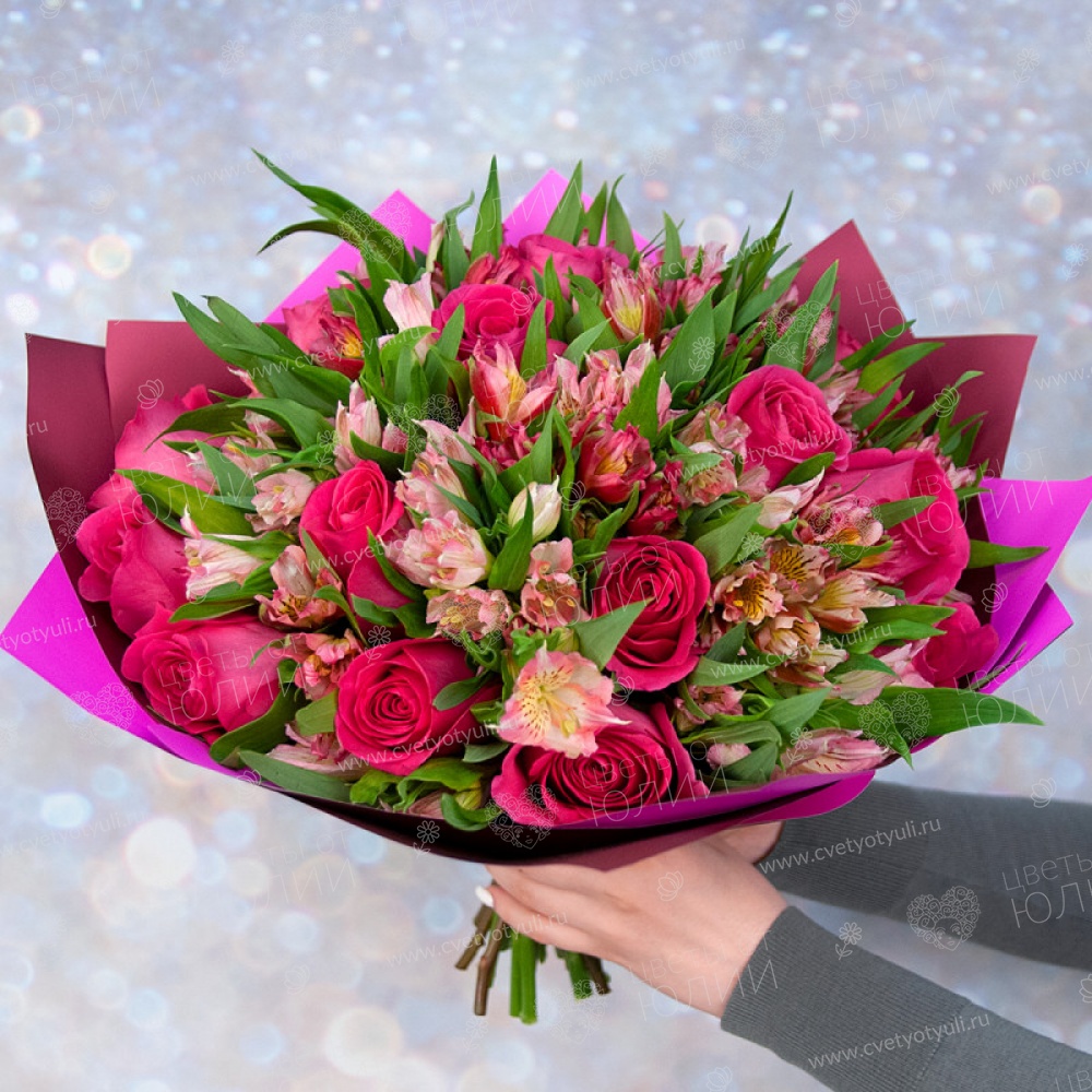 Букет из роз и альстромерий Буря эмоций