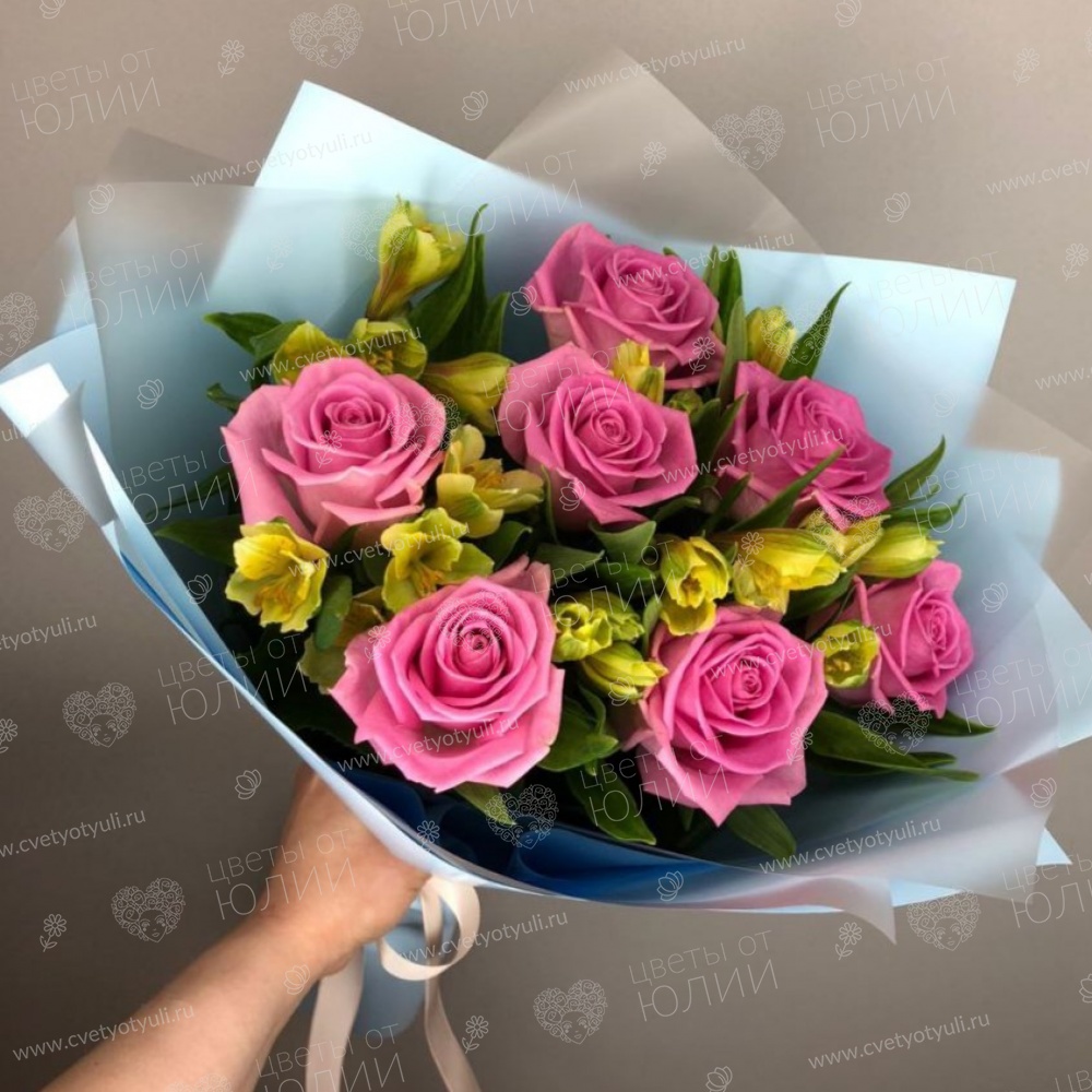 Букет из роз и альстромерий Мадам