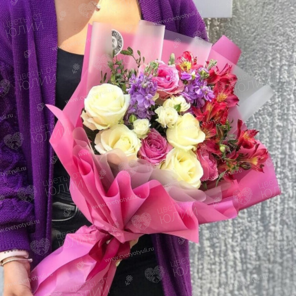 Букет из роз и альстромерий Принцессе