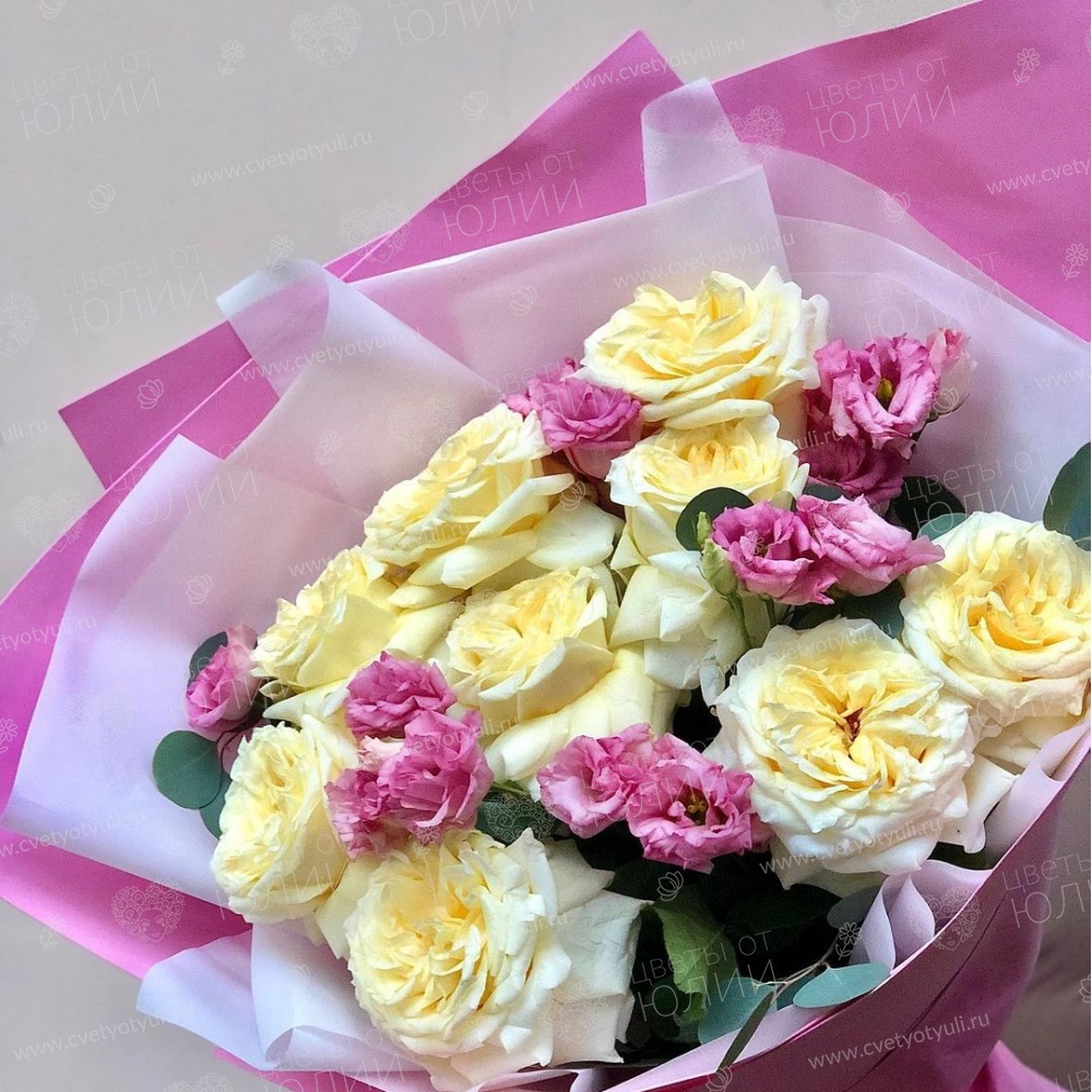 Букет из роз и эустомы Нелли