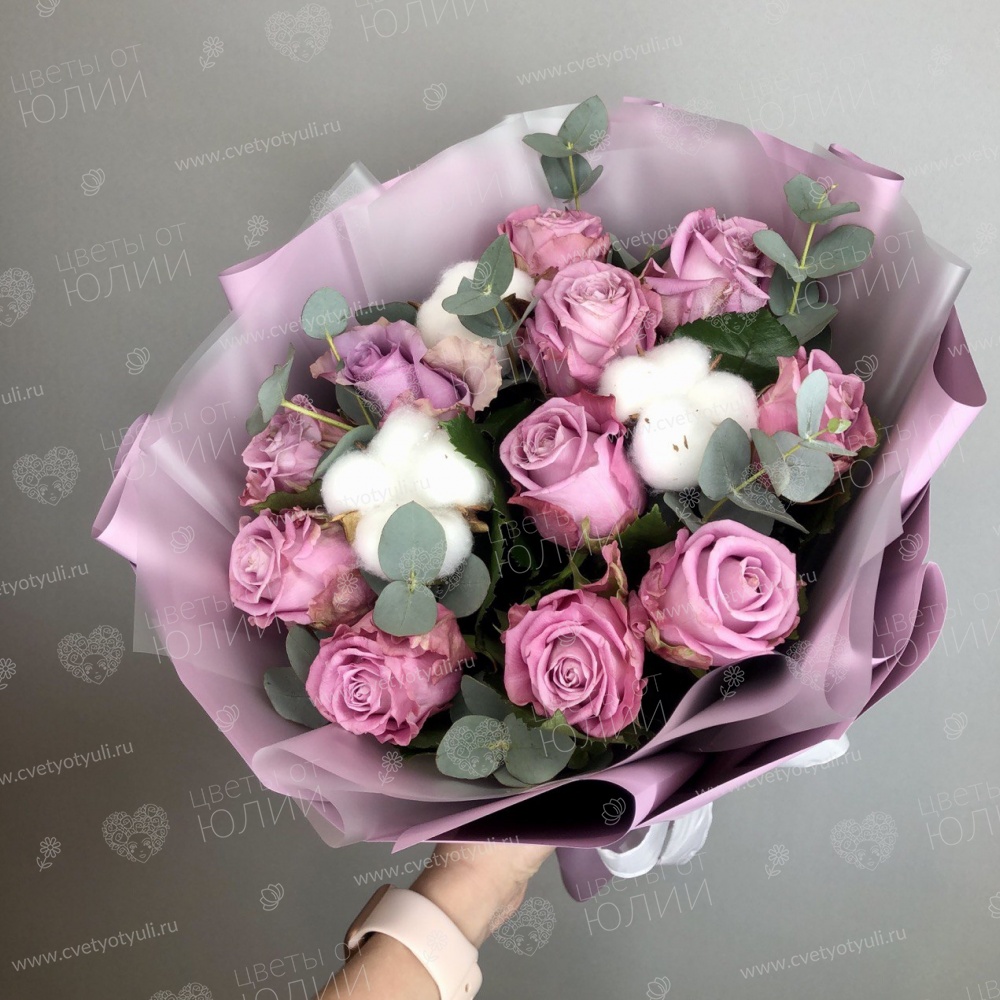 Букет нежные розочки с хлопком