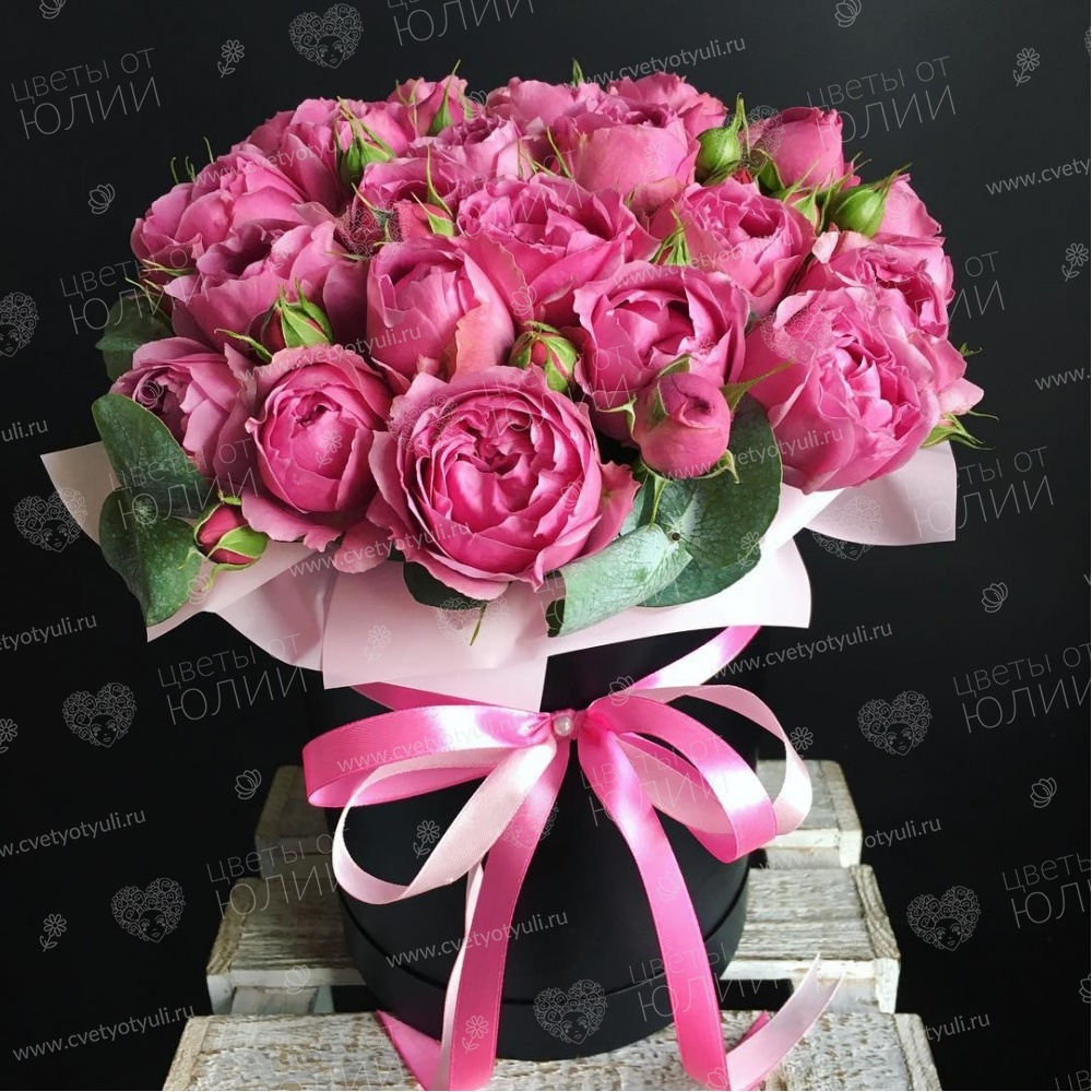 Коробка из пионовидных роз Для самой нежной