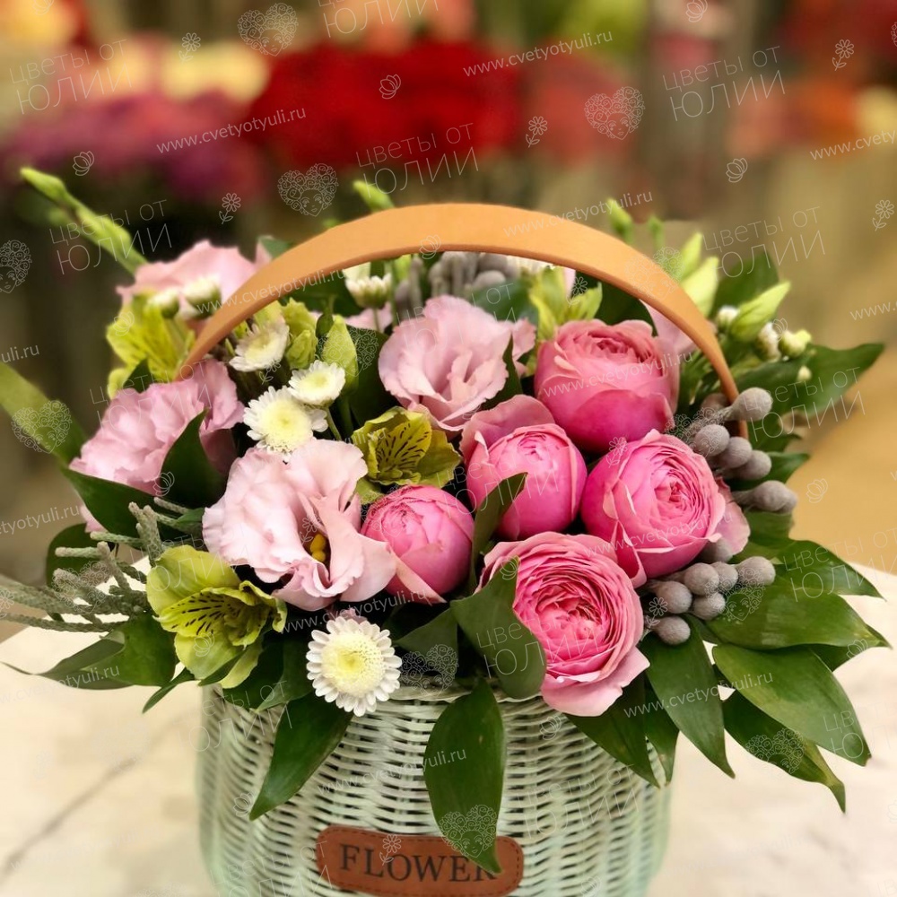 Коробка сборная из роз и хризантем Сияй