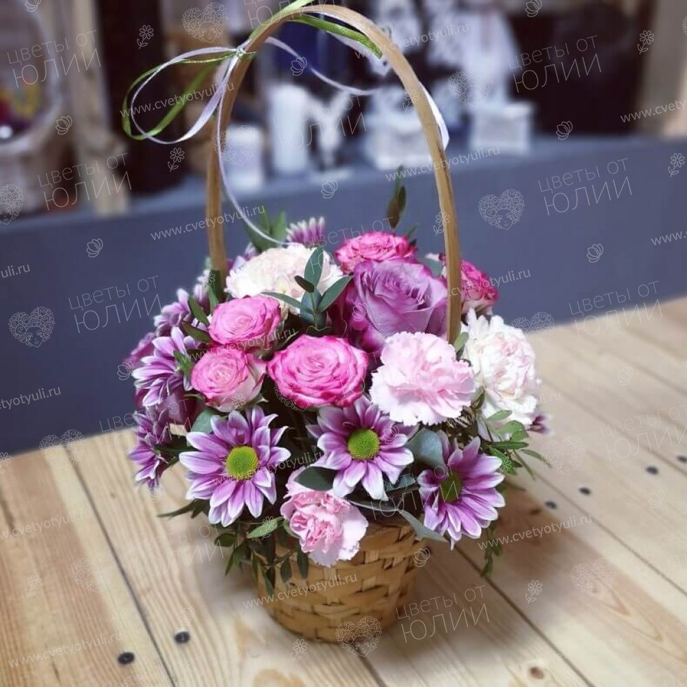 Корзина из роз и гвоздик Кантата