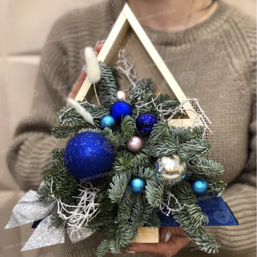 Новогодняя композиция Елочка Снегурка