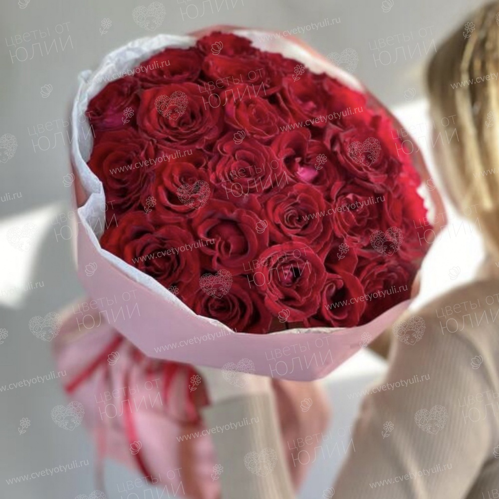 Букет из 25 розы местной