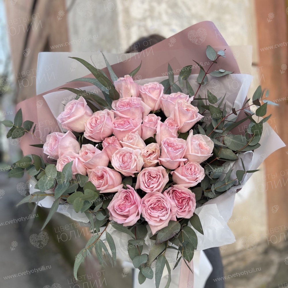 Роза эквадор и эвкалипт