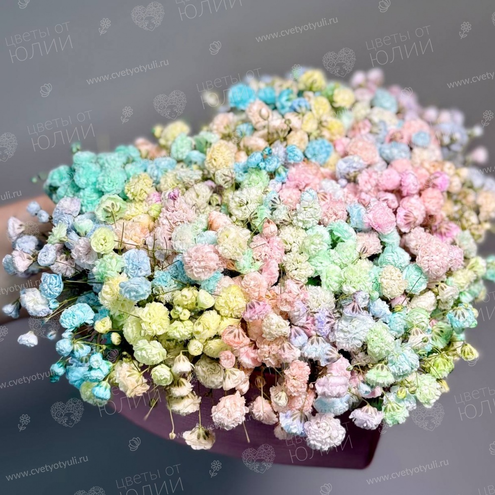 Букет «Радужное облако» с разноцветной гипсофилой