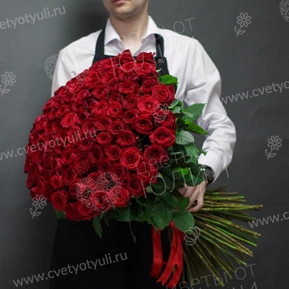 Букет 101 красная роза 80 см