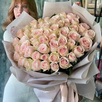 Букет 51 роза Эквадор 60 см