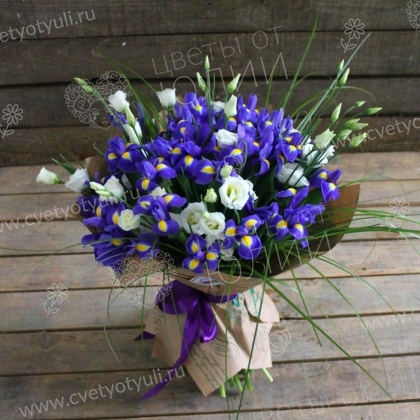 Букет Ирисы с эустомой