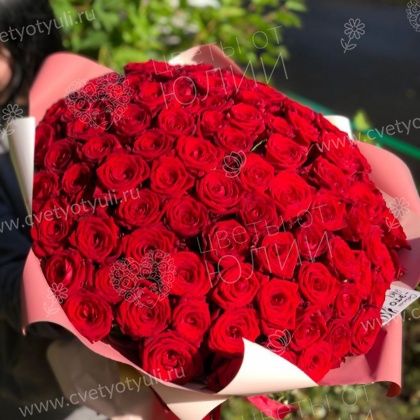 Букет из 101 красной розы