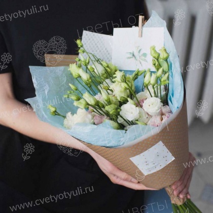 Букет из 7 эустом Ласка