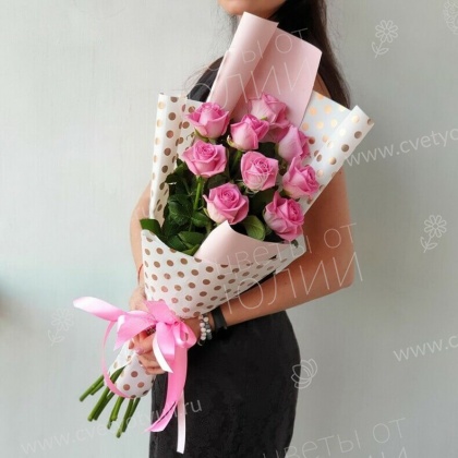 Букет из 9 розовых роз 50 см