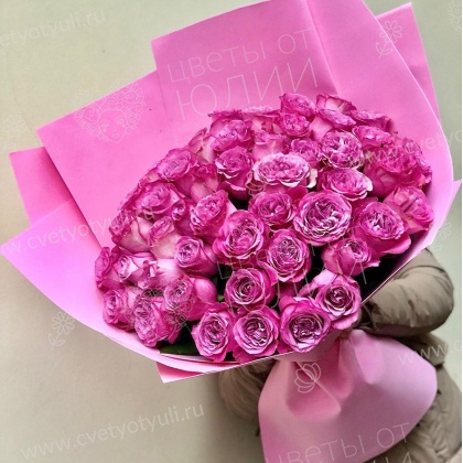 Букет из розовых пионовидных роз Дианта