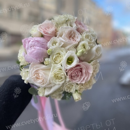 Букет невесты из роз и пионов  №367