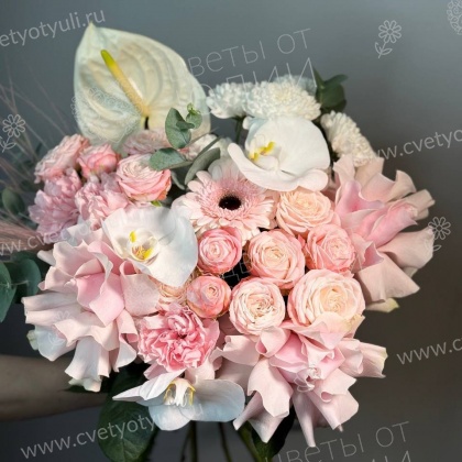 Букет любимой девушке