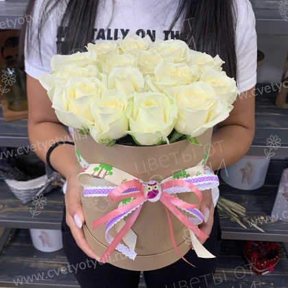 Коробка из 15 роз Афродита