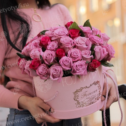 Коробка из 51 розы Карамель