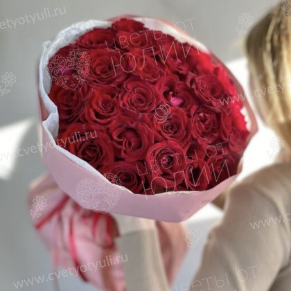 Букет из 25 розы местной