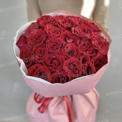 Букет из 25 розы местной