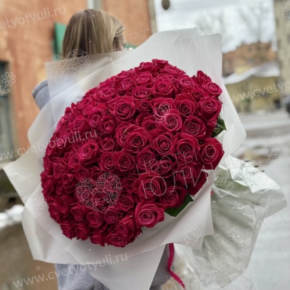 Букет из 101 красной местной розы
