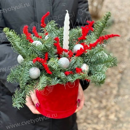 Новогодняя композиция Алая звезда